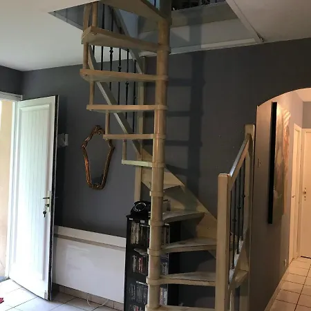 בית אירוח Ello Happiness Place To Be In פאו