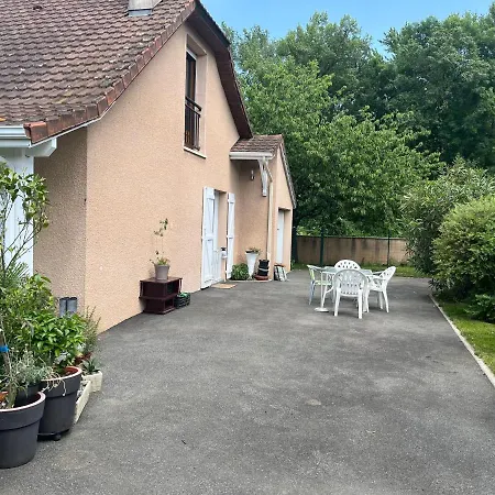 Homestay szállás Ello Alice Secret Garden In Pau