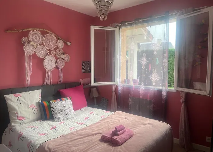 Séjour chez l'habitant Ello Happiness Place To Be In Pau