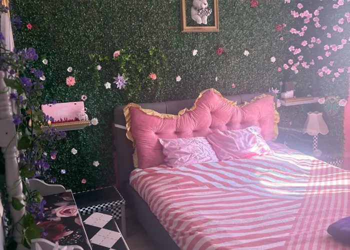 Ello Alice Secret Garden In Accommodatie bij particulieren Pau